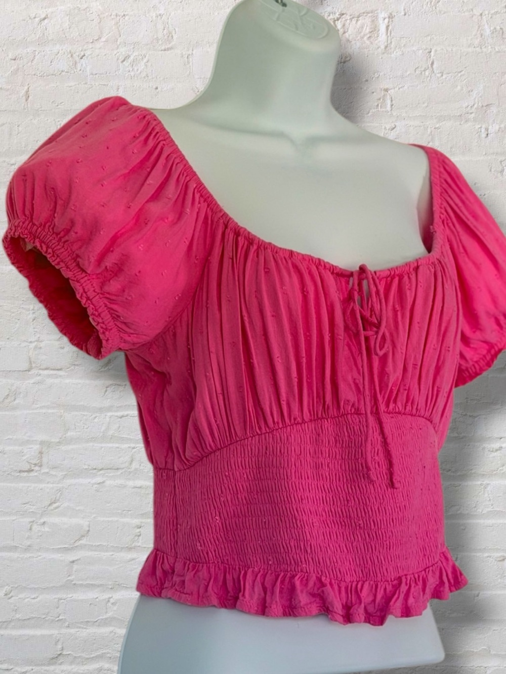 Hollister Smocked Puff Sleeve Crop Top Womens Large Pink Square Neck Cottagecore - Picture 3 of 8
